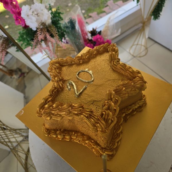 Yazılı Pasta Yıldız